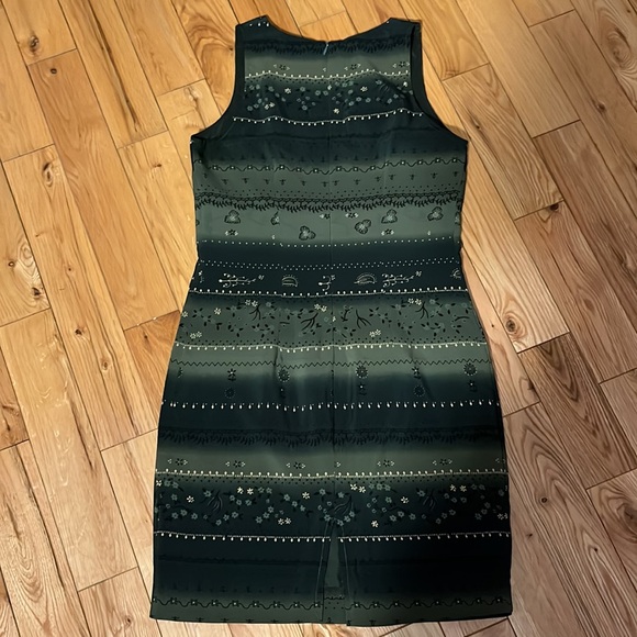 🇨🇦L"Officiel Dress Made in Canada - Picture 4 of 9